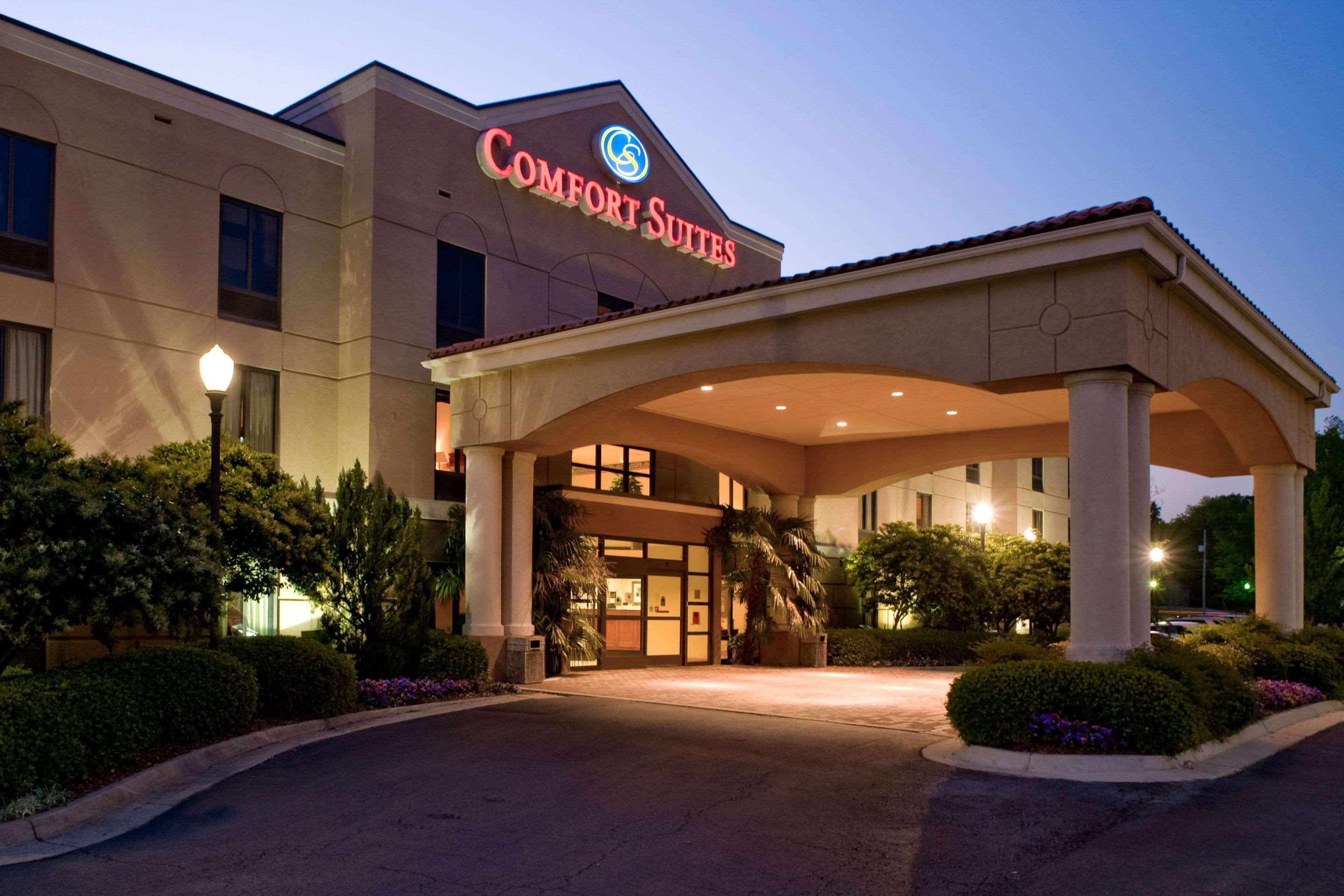 Comfort Suites Starkville Eksteriør billede