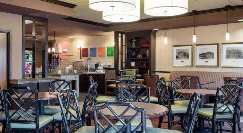 Comfort Suites Starkville Eksteriør billede