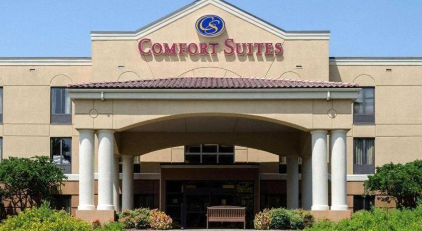 Comfort Suites Starkville Eksteriør billede